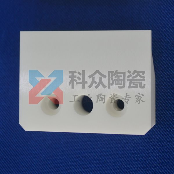 氧化鋯陶瓷的力學性能體現(xiàn)在哪些方面？