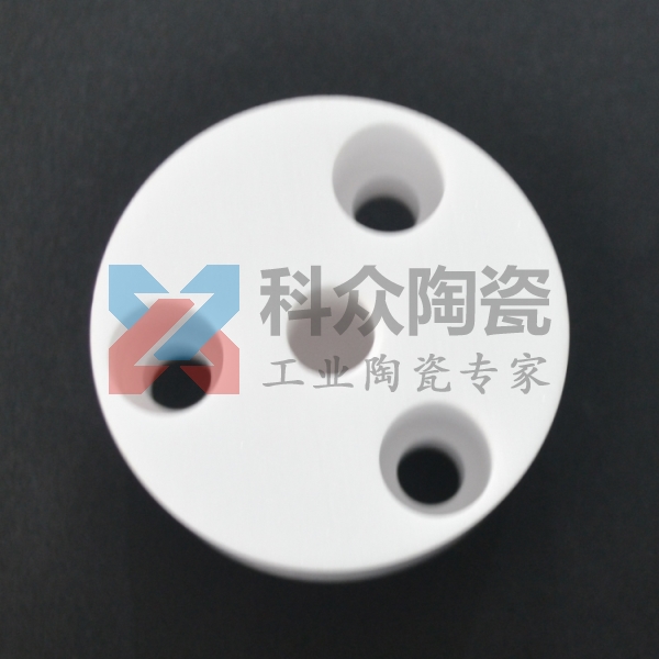 氧化鋯陶瓷高溫抗折強度與什么有關？