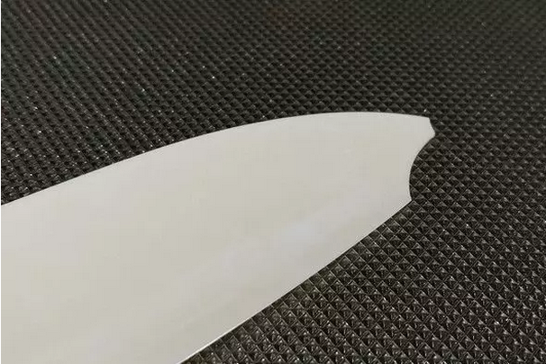 如何提供氧化鋯陶瓷刀的刀片夾口抗沖擊性？